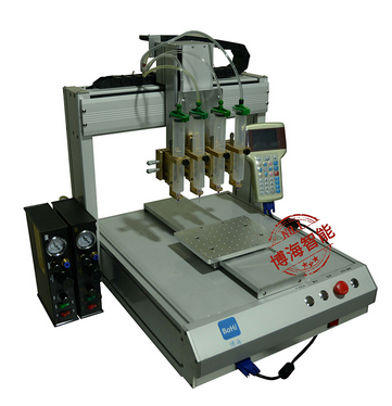 熱熔膠自動(dòng)點(diǎn)膠機(jī)有哪些優(yōu)點(diǎn)？