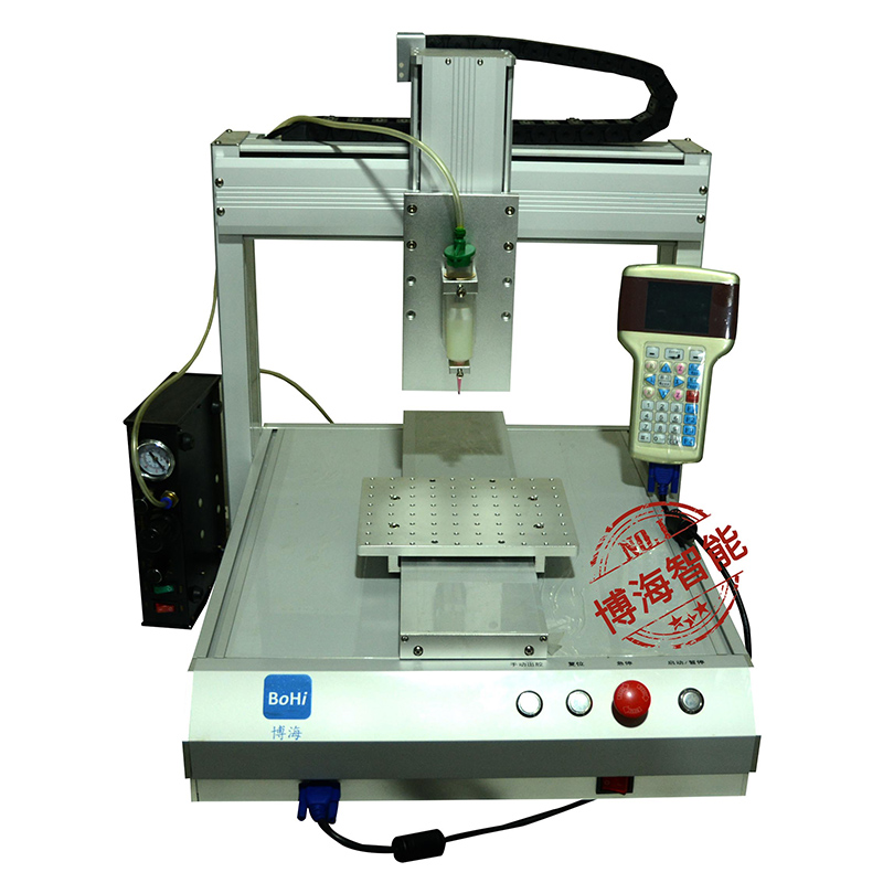 操作點(diǎn)膠機(jī)時(shí)需要注意哪些事項(xiàng)？