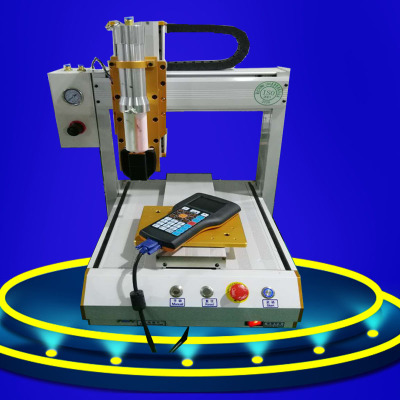 選擇自動灌膠機可以從哪些方面入手